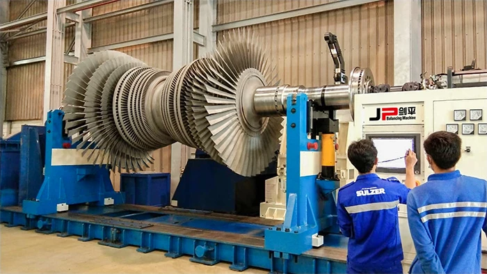 Balancing Machines for Steam Turbine Rotors